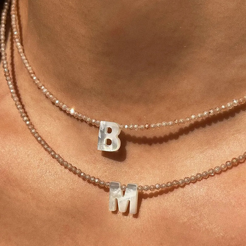 Collier Fantaisie Résine Marron Style Ethnique – 169 Grammes, Pendentif Boules